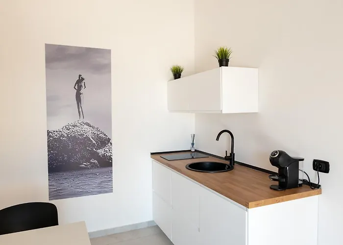 Miramare - Vista Mare Nel Centro Di Alojamento de Acomodação e Pequeno-almoço 3*